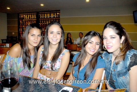 25082010 Danae Haro, Gina Gutiérrez, Silvia de la Fuente y Belinda Rodríguez.  EL SIGLO DE TORREÓN/ CRISTINA CARRILLO
