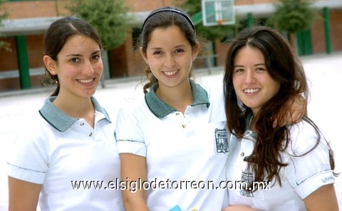 27082010 Valentina, Alfonso, María y Alejandra.