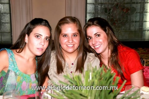 Marifer, Mariel y Bibi.