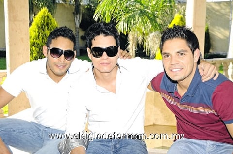 Guillermo Ávila, Eduardo Campa y José Mijares.