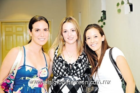 Pily, Maty y María.