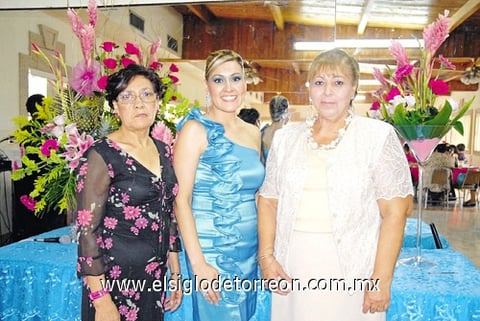 30082010 Haydé Hernández, Haydé Rebeca y Oralia Valverde.