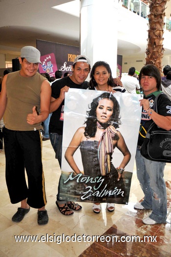 31082010 Pollo Grijalva, Daniel Grijalva, Monserrat Salmón y Miguel Ángel Reyes.