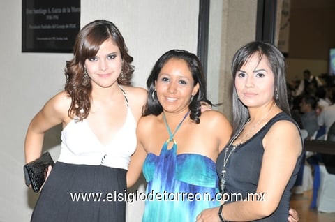 02092010 Gerardo Dávila, Luz María Albores y Blanca Ivonne Albores.