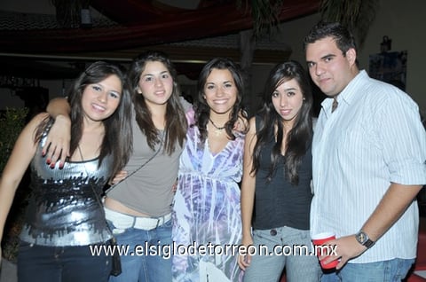 02092010 Karen, Mariana, Ana, Ichel y Antonio.