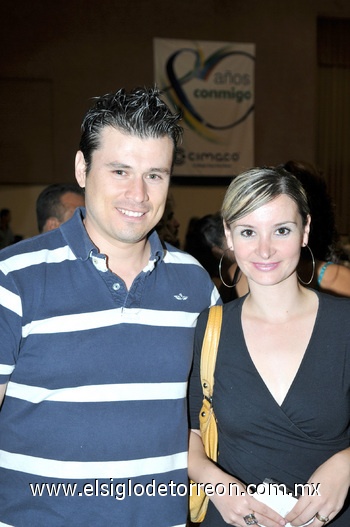 02092010 Isaac Aguirre y Joanna Zavala.