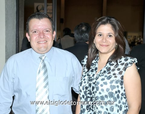 02092010 Cristina Rivas, Alejandrina Esparza y Rocío López.