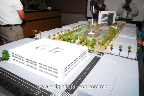 28 mil 900 m2 es la superficie de la Gran Plaza.