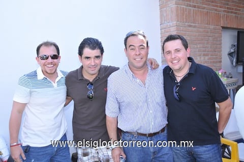 03092010 Edgardo, Héctor, Sergio y Nayeli.
