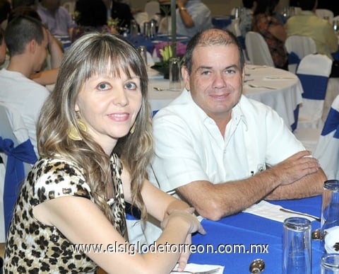03092010 Mariela Bustamante y Pedro Díaz de Rivera.