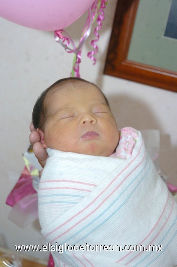 04092010 María José Sujo Cañez nació el primero de agosto.