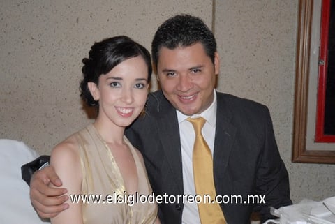 04092010 Yuohha Duarte y Ernesto Aguirre.