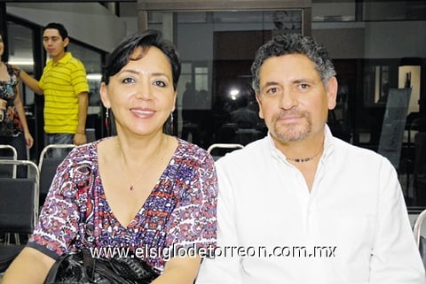 05092010 Alfano Cárdenas y Alejandra Cárdenas.