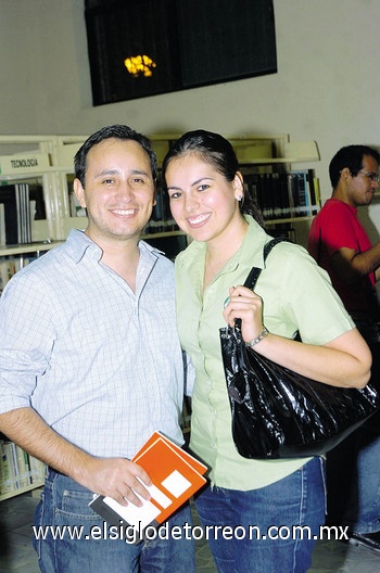 05092010 Gerardo García y Mayra Hernández.