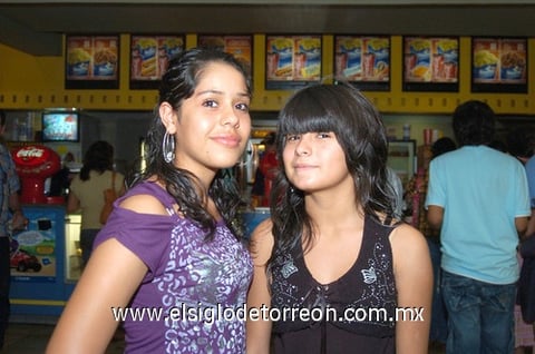 08092010 Ana Lidia Pérez y Fernanda Liva.  EL SIGLO DE TORREÓN/ JESÚS HERNÁNDEZ