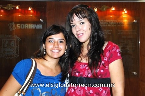 09092010 Claudia Medina y Sara Galindo.