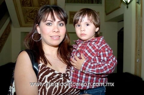 09092010 Érica Rojo y Max Montinola.  EL SIGLO DE TORREÓN/ JESÚS HERNÁNDEZ