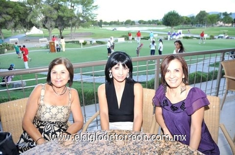 10092010 Mimo, Blanca y Ángeles.