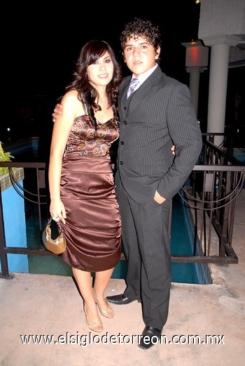 12092010 Álvaro Miranda y Flor Rosales.