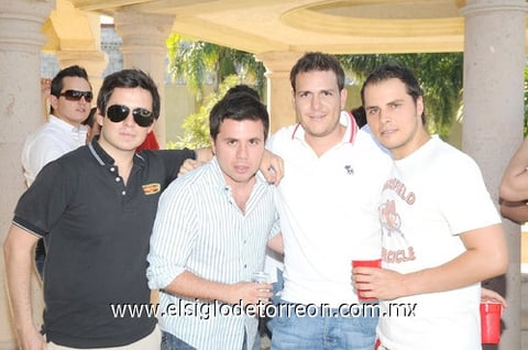 11092010 Nico, Pablo, Sergio y Luis Jorge.