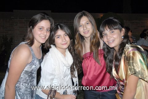 14092010 Sara, Michelle, Ale y Miranda.