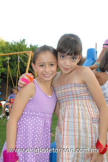 15092010 Paulina y Ana Paula. EL SIGLO DE TORREÒN / CRISTINA CARRILLO