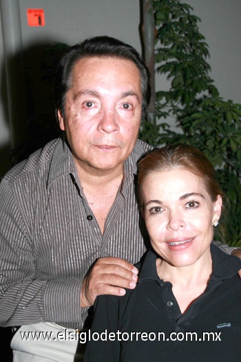 15092010 Manuel Anchondo y Coco de Anchondo.