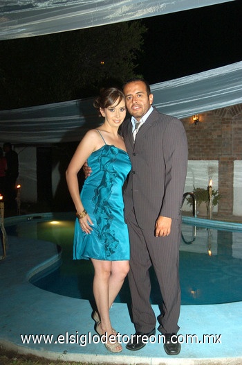 18092010 Ana Sofía Pérez y Rubén Pérez lucieron muy felices por su enlace civil.