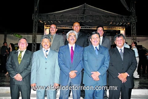 19092010 Arturo Ayala, José Luis Castro, Víctor Hernández, José Antonio Cisneros, Jorge Alberto Montoya, Martín Castillo y Agustín Almaraz.