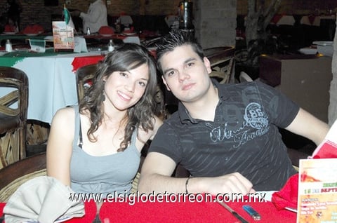 20092010 Anahil Espinoza y César Jaidar.  EL SIGLO DE TORREÓN / RAMÓN SOTOMAYOR C.