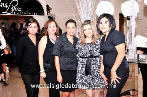 19092010 Liliana López, Margarita Rubio, Mónica Luna, Rebeca Berkris y Marbella Castro.