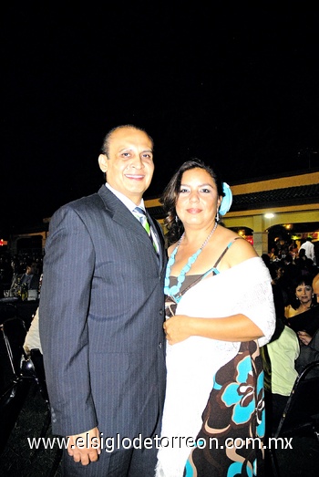 19092010 Jesús Ernesto Magallanes Martínez y Marcela Quiñones del Valle.