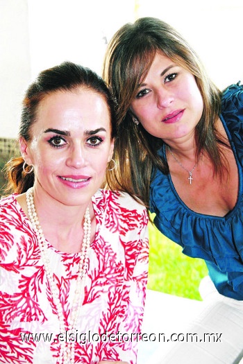20092010 Angélica y Noelie.