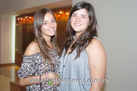 24092010 Camila y Marcela.