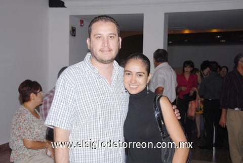 25092010 Ulises Romero y Laura Medina.