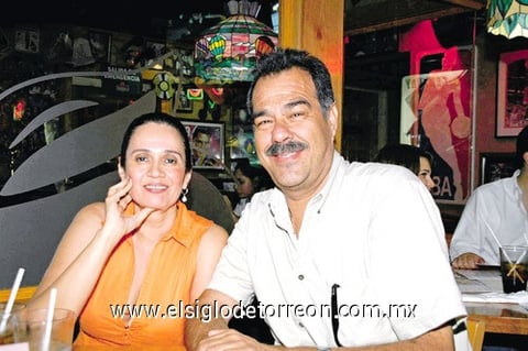 25092010 Gabriela Duarte y Cosme González.