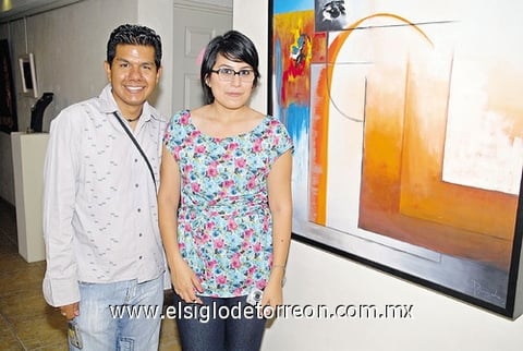 26092010 Josué Solís y Raquel Gallegos.