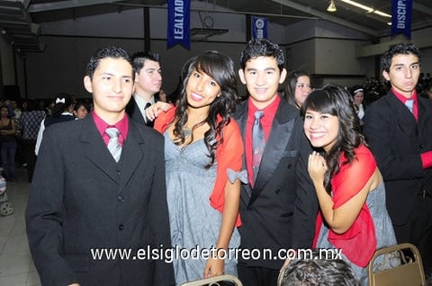 29092010 Raúl Sifuentes, Tere Robles, Daniel Maeda y Joseline Vallejo.