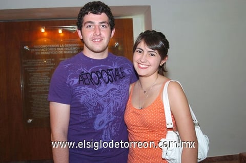 29092010 Hrachya Yeghiazaryan y Karen Rodríguez.