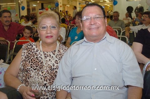 29092010 Susana Gallegos y Manuel Robles.