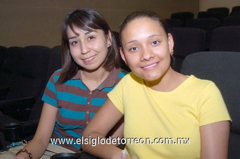 30092010 Asistentes. Nancy de Lucio y Estela Samaniego.