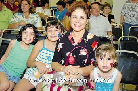 30092010 Bertha Madero, Rogelio Madero Álvarez, Guillermina Madero, Rogelio Madero de la Peña, David Madero, Elvia Madero, José Antonio Madero y Verónica Madero.