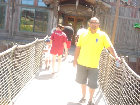 Aquí en Branson Mo USA de vacaciones en Big Cedar Park. Fotografía enviada por Fernando Espinoza.