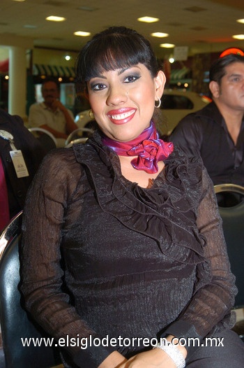 01102010 Alejandra de la Cruz.  EL SIGLO DE TORREÓN