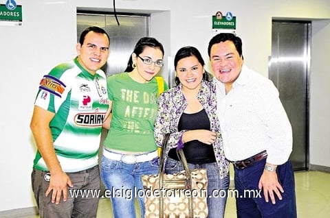 03102010 Juan Carlos Ayala, Ilse Pérez, Carolina Jaime y Fernando Jaime.