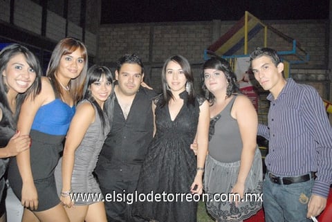06102010 Dora, Karen, Ale, Adrián, Chritine, Susy y Aarón.