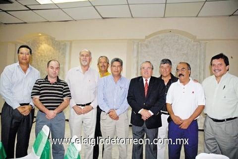 10102010 Juan, Antonio, David, Jorge, Ricardo, Manuel, Salvador, Federico y Baldomero.