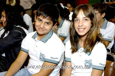09102010 Óscar López y Paulina Buchanan.