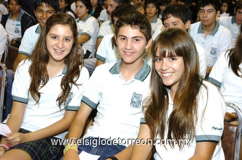 09102010 Sofía Gálvez, Fofo Lara y Mariana Acosta.