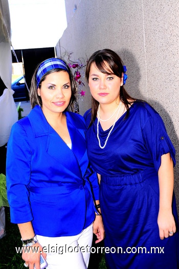 11102010 Argentina y Denisse Dovalí.